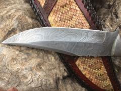 Damascus Skinner, Rattlesnake Inlay, Double Loop Laced edges