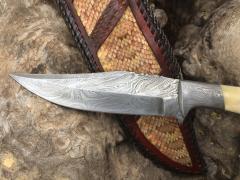Damascus Skinner, Rattlesnake Inlay, Double Loop Laced edges