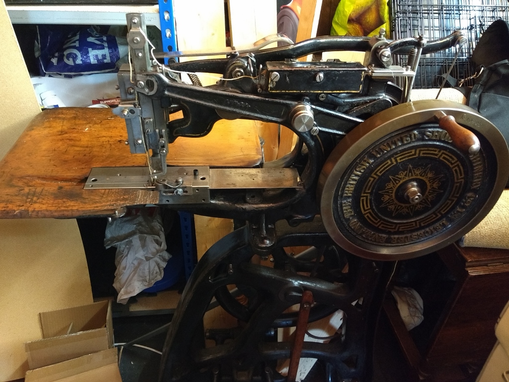 JONES Hand Sewing Machine Semi Industrial