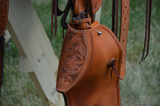 saddle04-07.jpg.157a9a337cc26a747d6c598995c27598.jpg