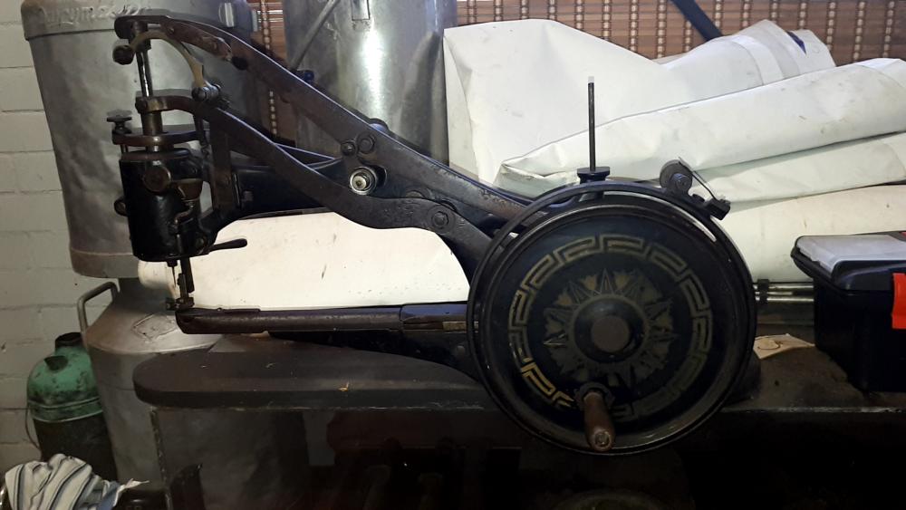 old sewing machine.jpg