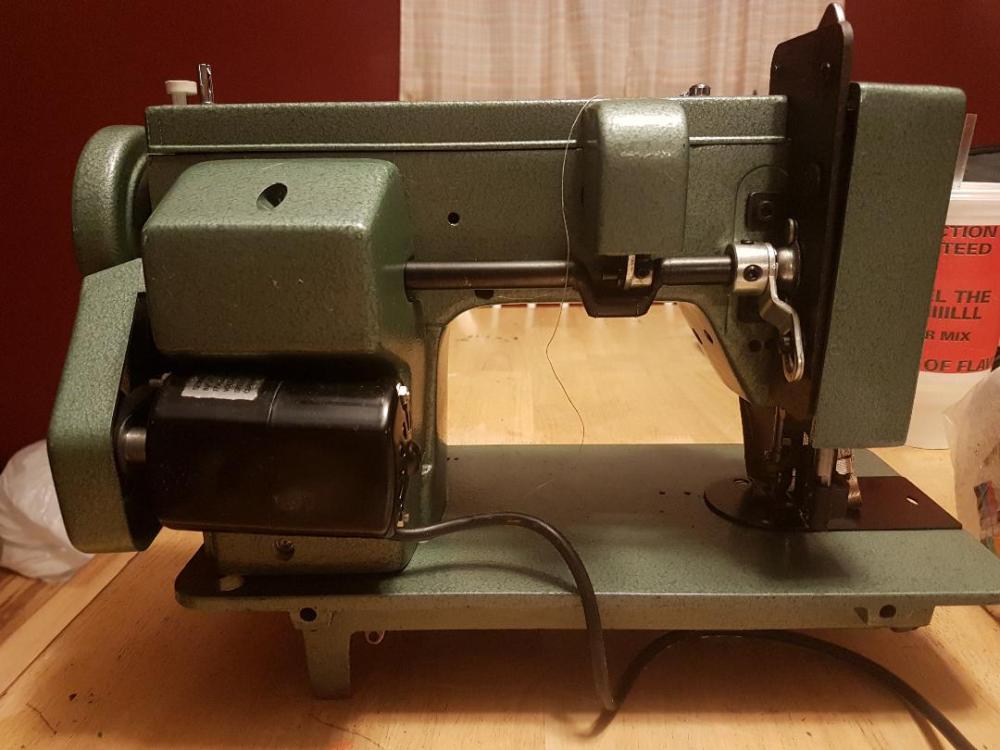 sewing machine1.jpg