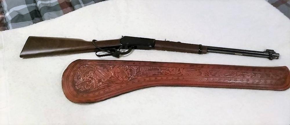 Rifle Scabbard 2.jpg