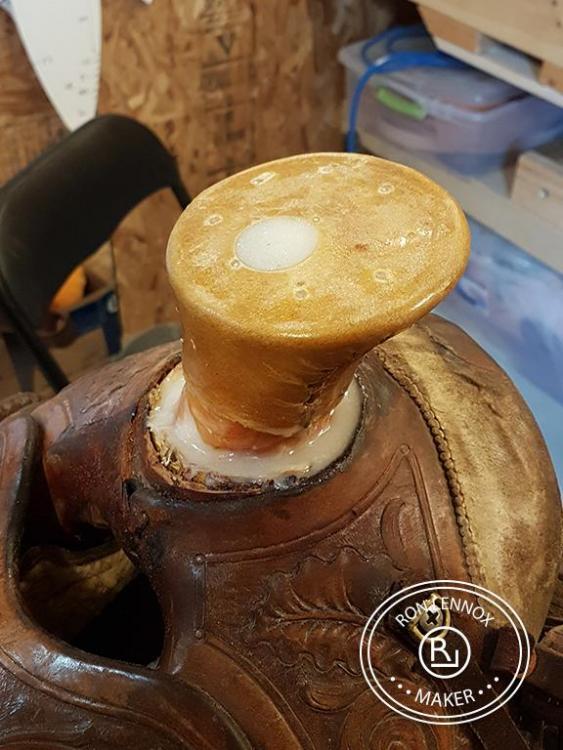 horn_fix_01.thumb.jpg.a7fdcb5dfba71abff888d12f445a5fce.jpg