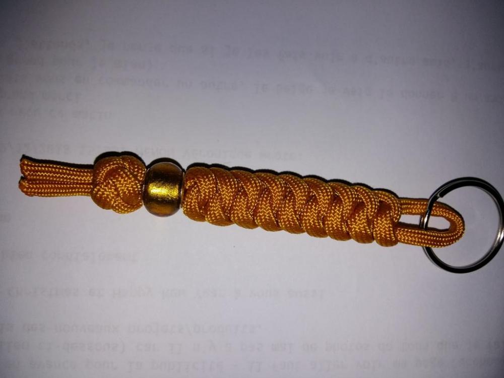 snake knot and knife lanyard knot - key ring.jpg