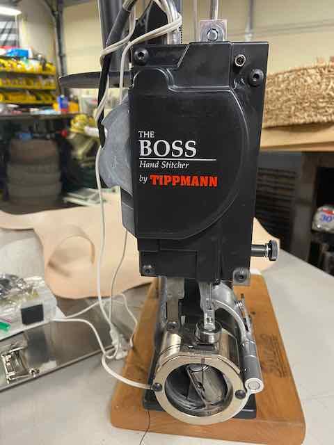 Tippmann Boss Sewing Machine with Flatbed Assembly - Tippmann