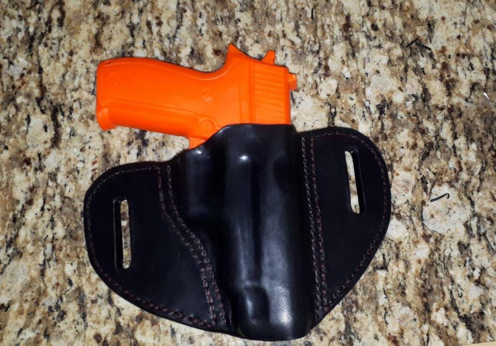 holster2.jpg