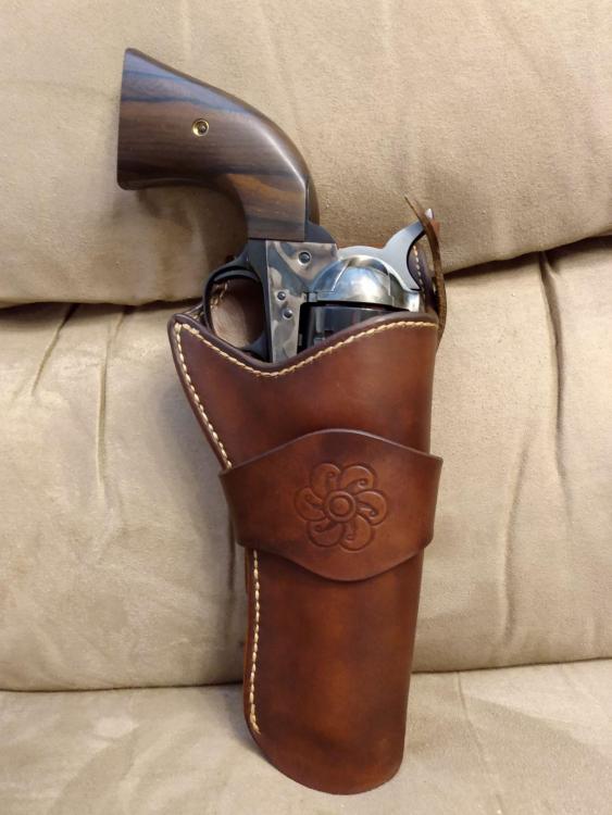 Close up JW Holster .jpg