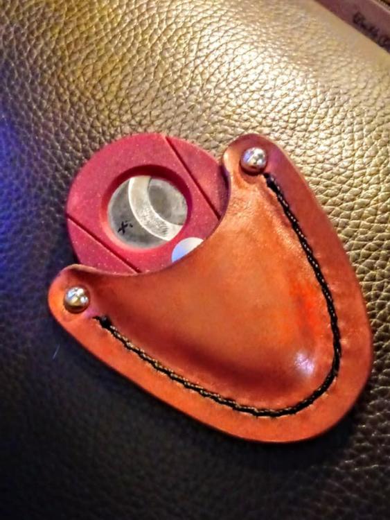 cigar cutter cas.jpg