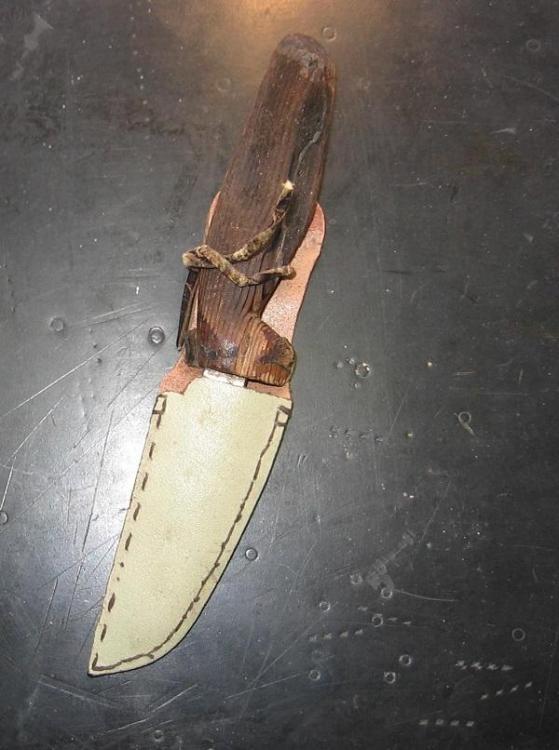 leatherwork project knife.jpg
