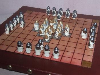 Will's Hnefatafl set, 12LWs.jpg