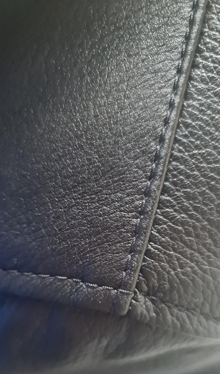 Can a leather worker repair this hole to a point that it doesn't look  noticeable? : r/Louisvuitton