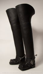 18th-century leather boots (replica) for a bjd doll.