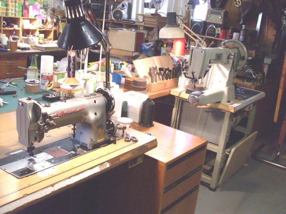 Sewing Machine Pics Feb 2022 001.jpg