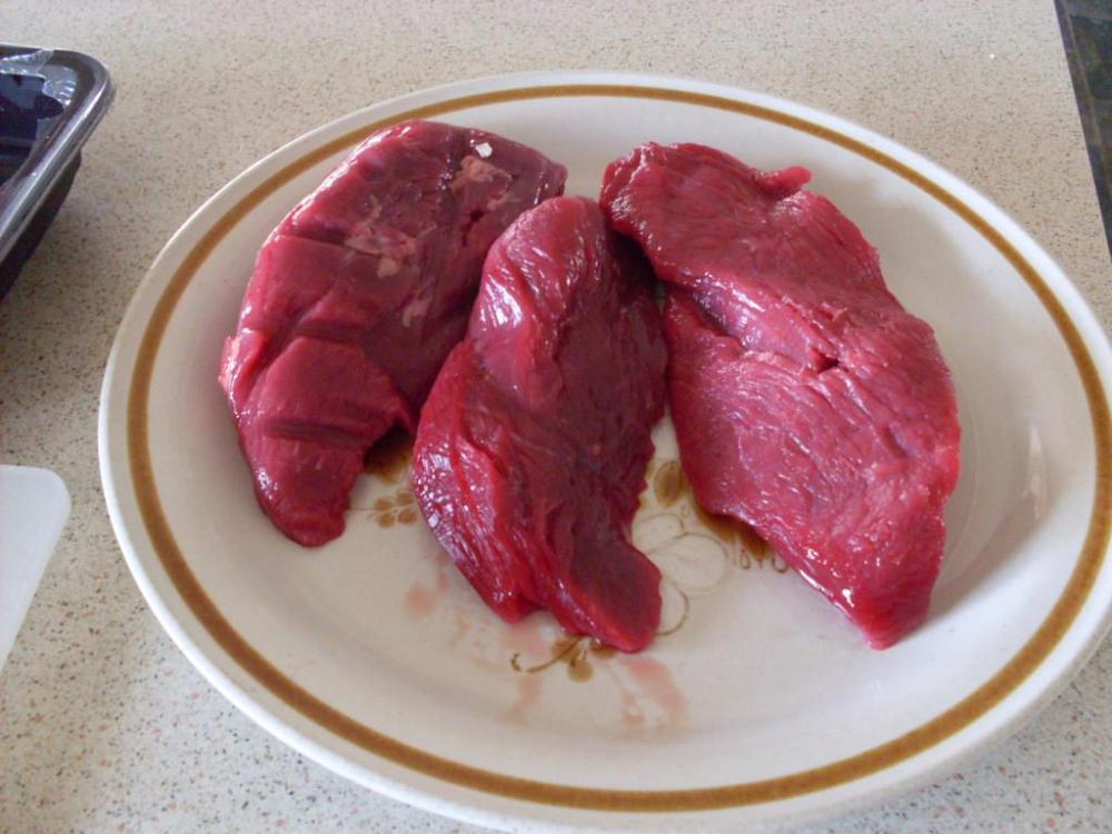 Kangaroo Steaks 001.jpg