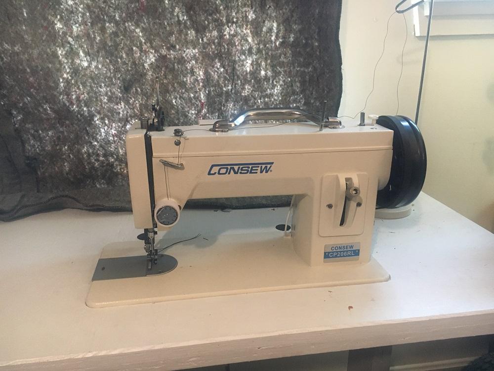 Consew 206 RL Sewing Machine — Tandy Leather, Inc.