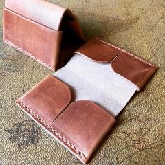 Veg-Tan leather wallet.jpg
