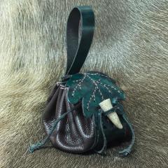 Oak-Leaf Belt Pouch 2