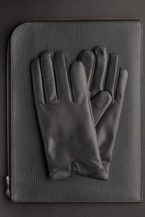 handsome-stockholm-essentials-black-men-gloves-touchscreen-luxury-men-winter-leather-gloves-cashmere-lining-italian-leather_computer-case_1000x.thumb.jpg.3cc213238a94e68636848ef71c7acd06.jpg