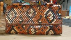 Dragon scale clutch