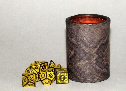 Kitty's snake skin dice cup. 01LWs.jpg