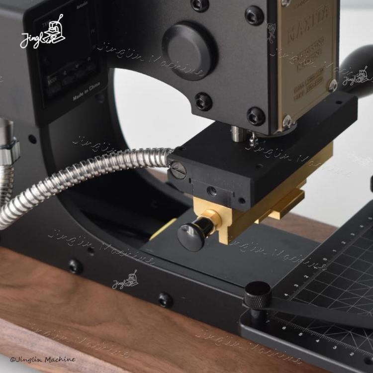 EC-17 Hot Stamping Machine_2.jpg